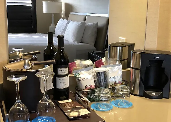 Cupertino Hotel
