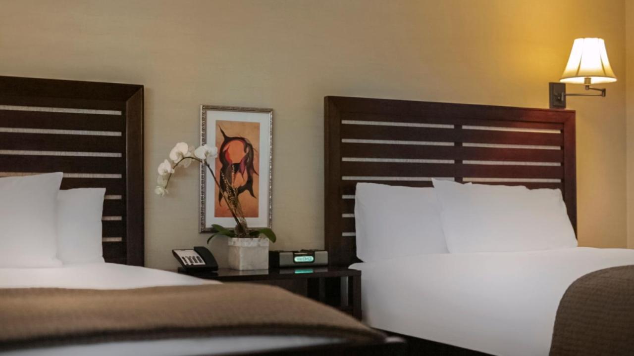 Cupertino Hotel