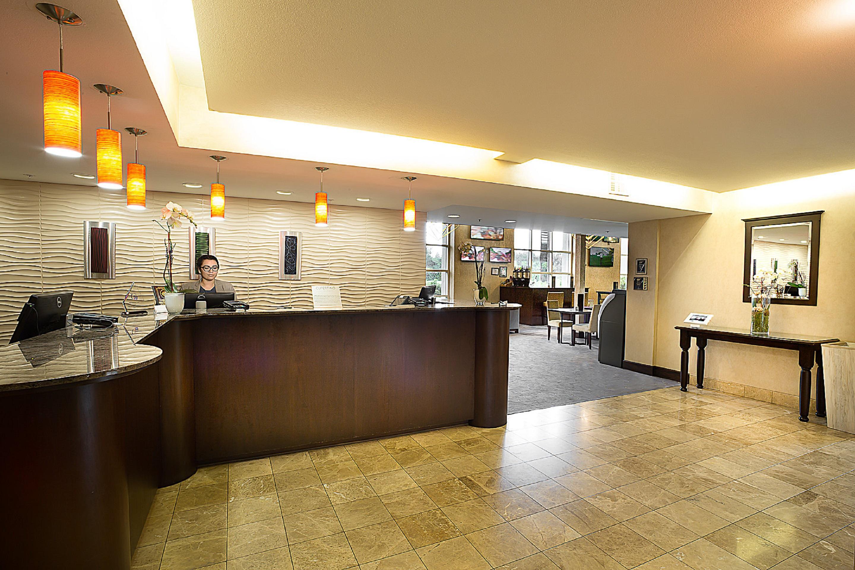 Cupertino Hotel Hotel
