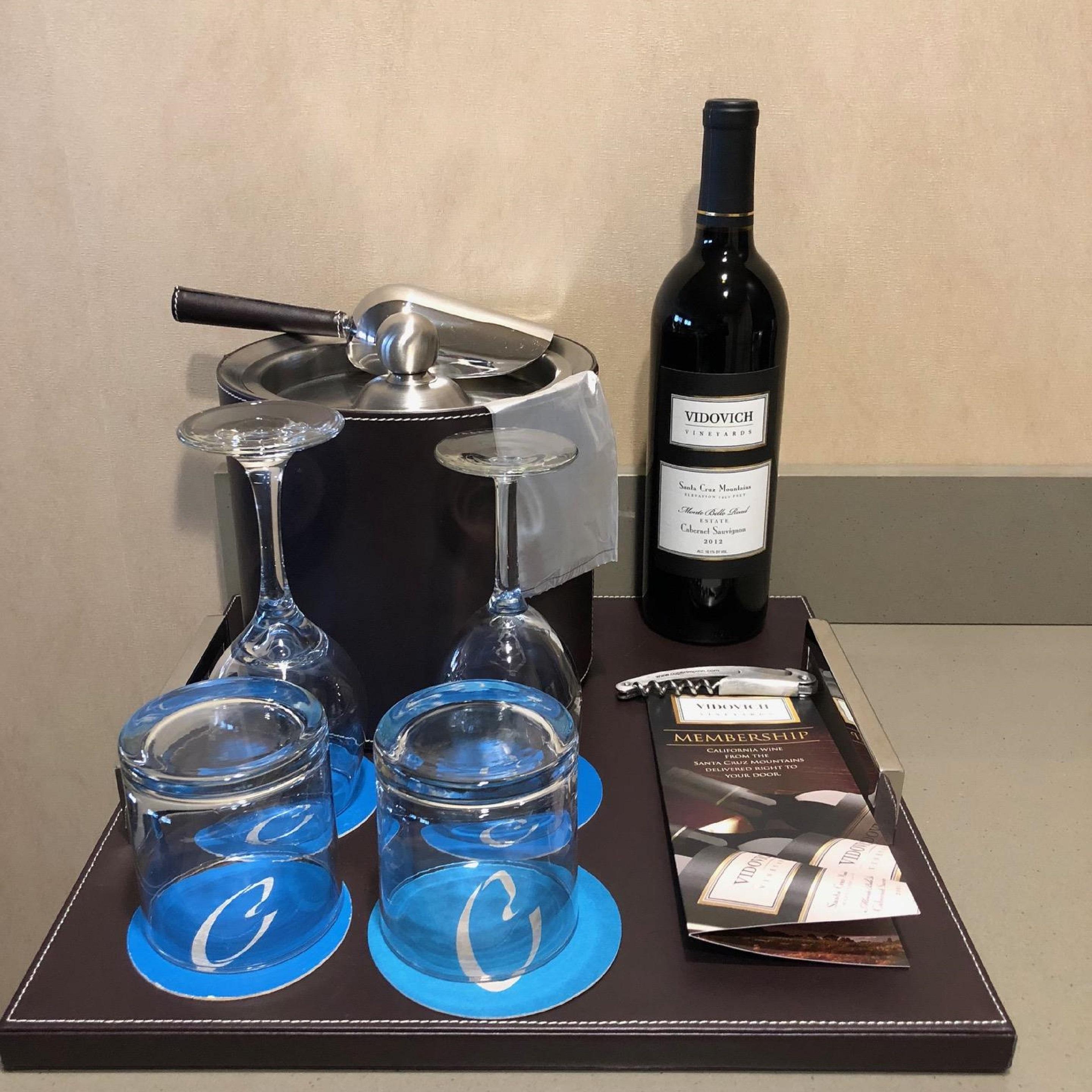 Cupertino Hotel 4*