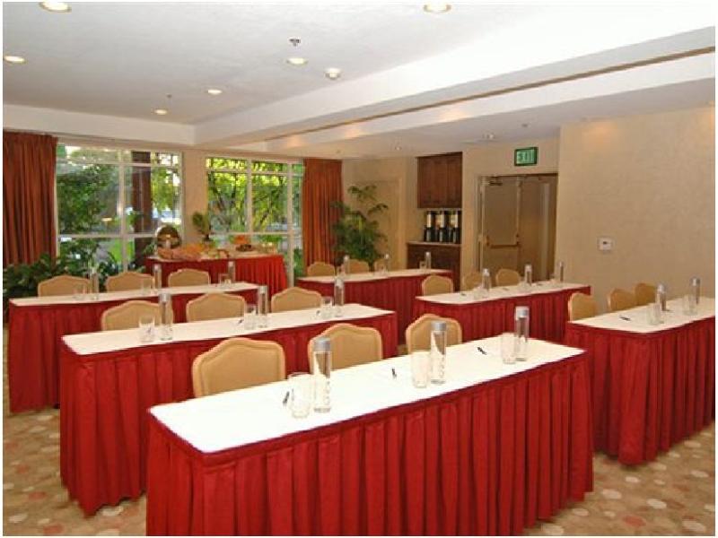 Cupertino Hotel Hotel